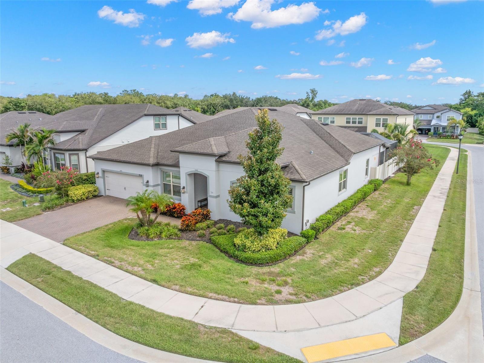 1528 Forest Glen Court — photo