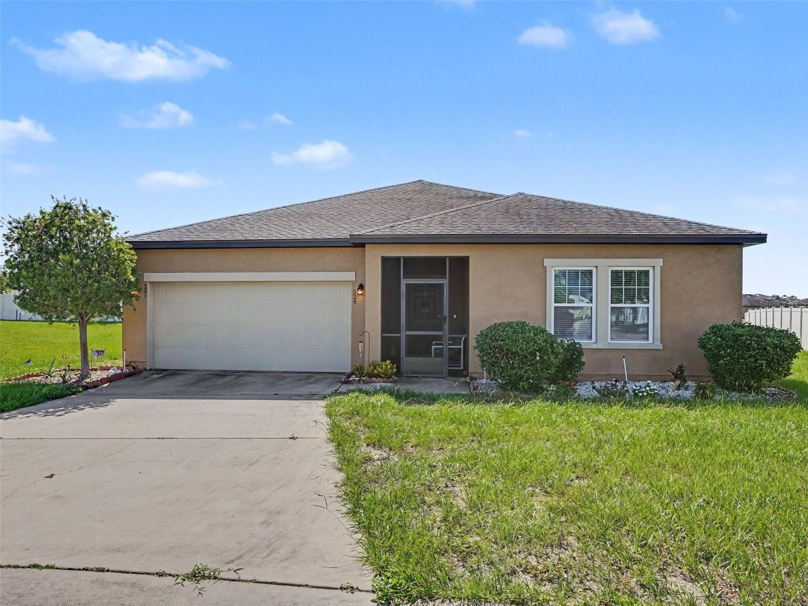 524 Blue Water Court — photo