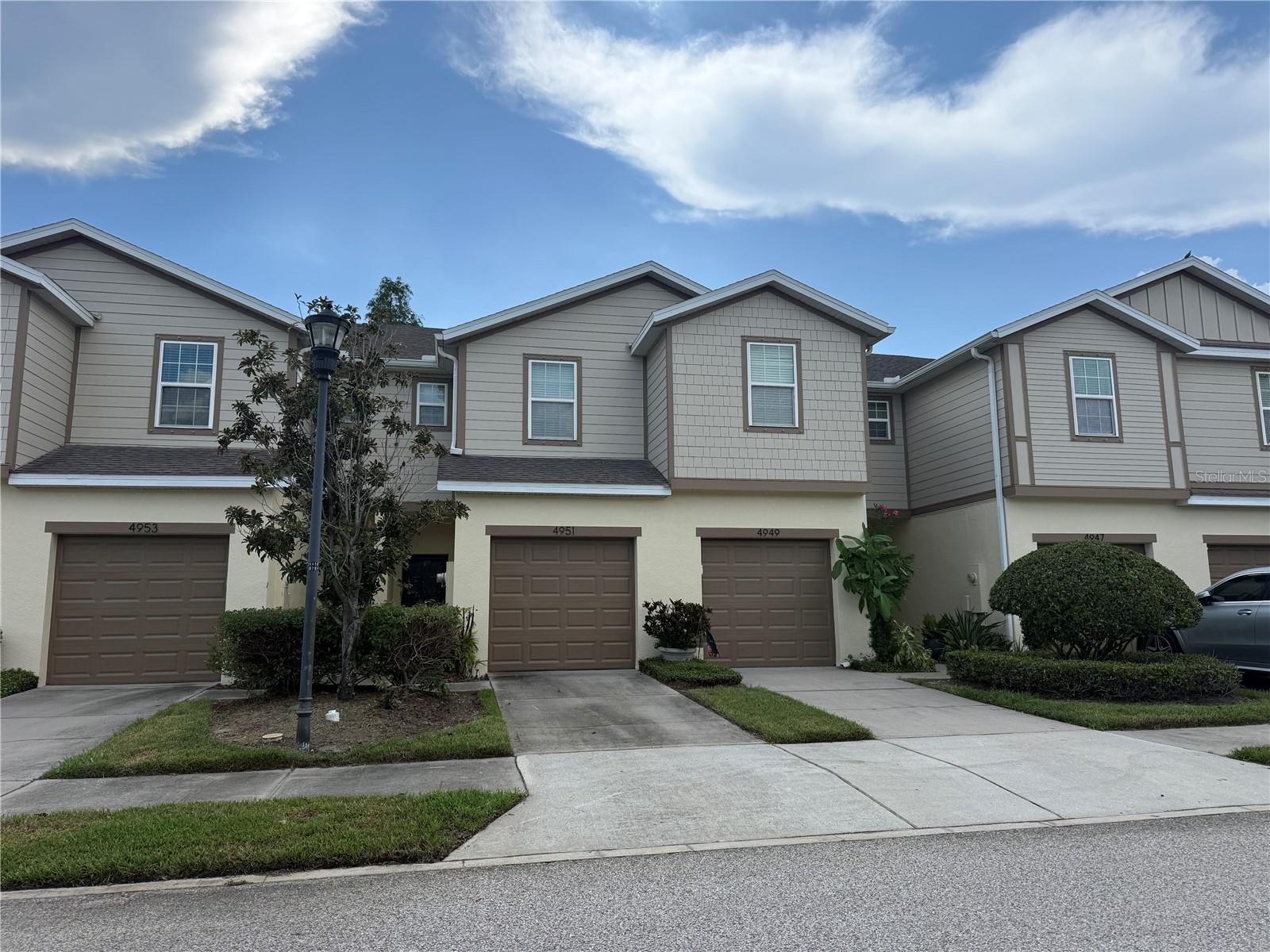 4951 White Sanderling Court — photo