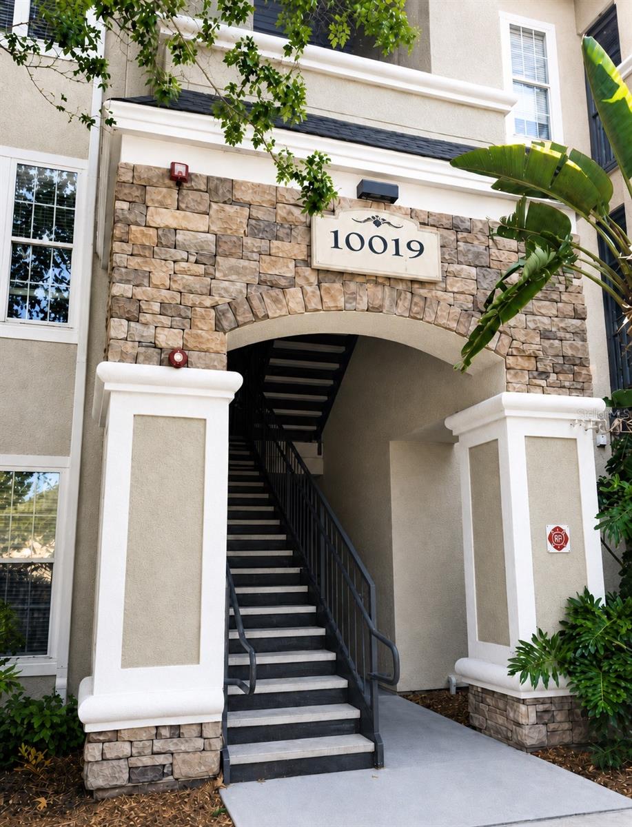 10019 Courtney Palms Boulevard 103 — photo