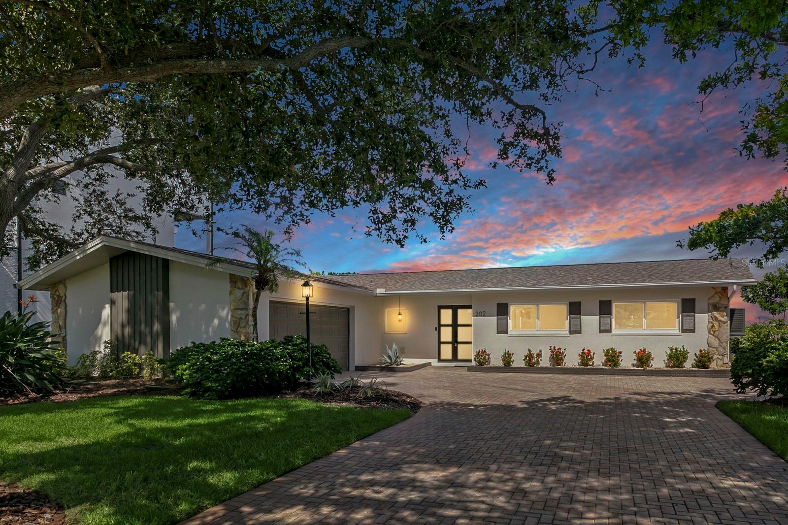 202 Driftwood Lane — photo