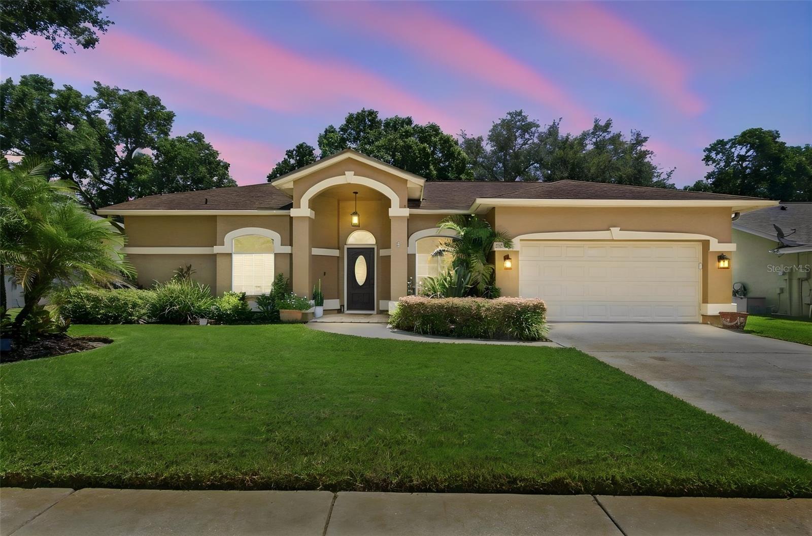 2244 Groveland Drive — photo