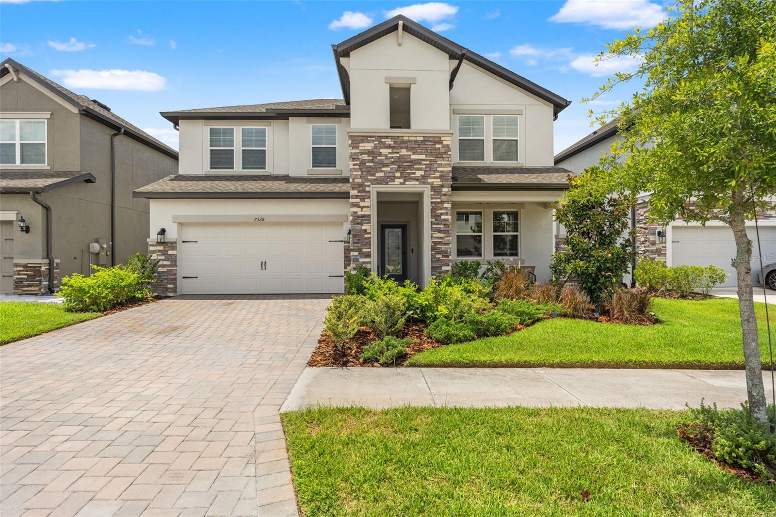 7328 Pool Compass Loop — photo