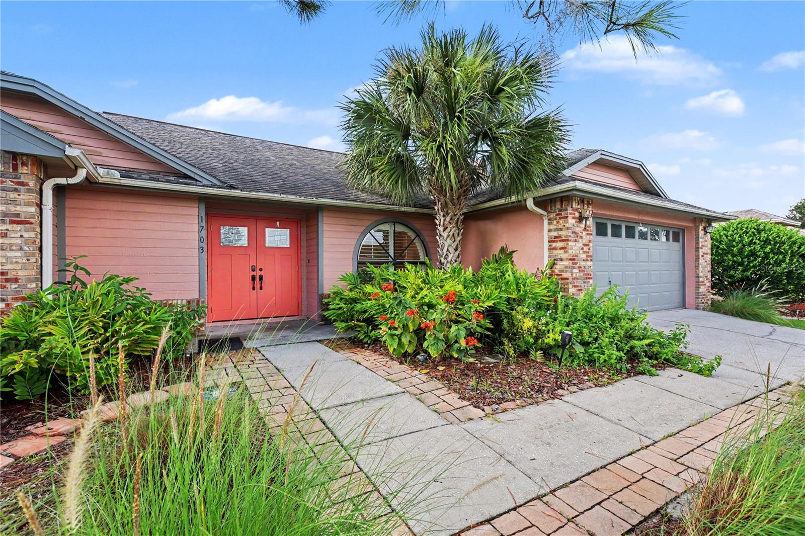 1703 Paddock Drive — photo