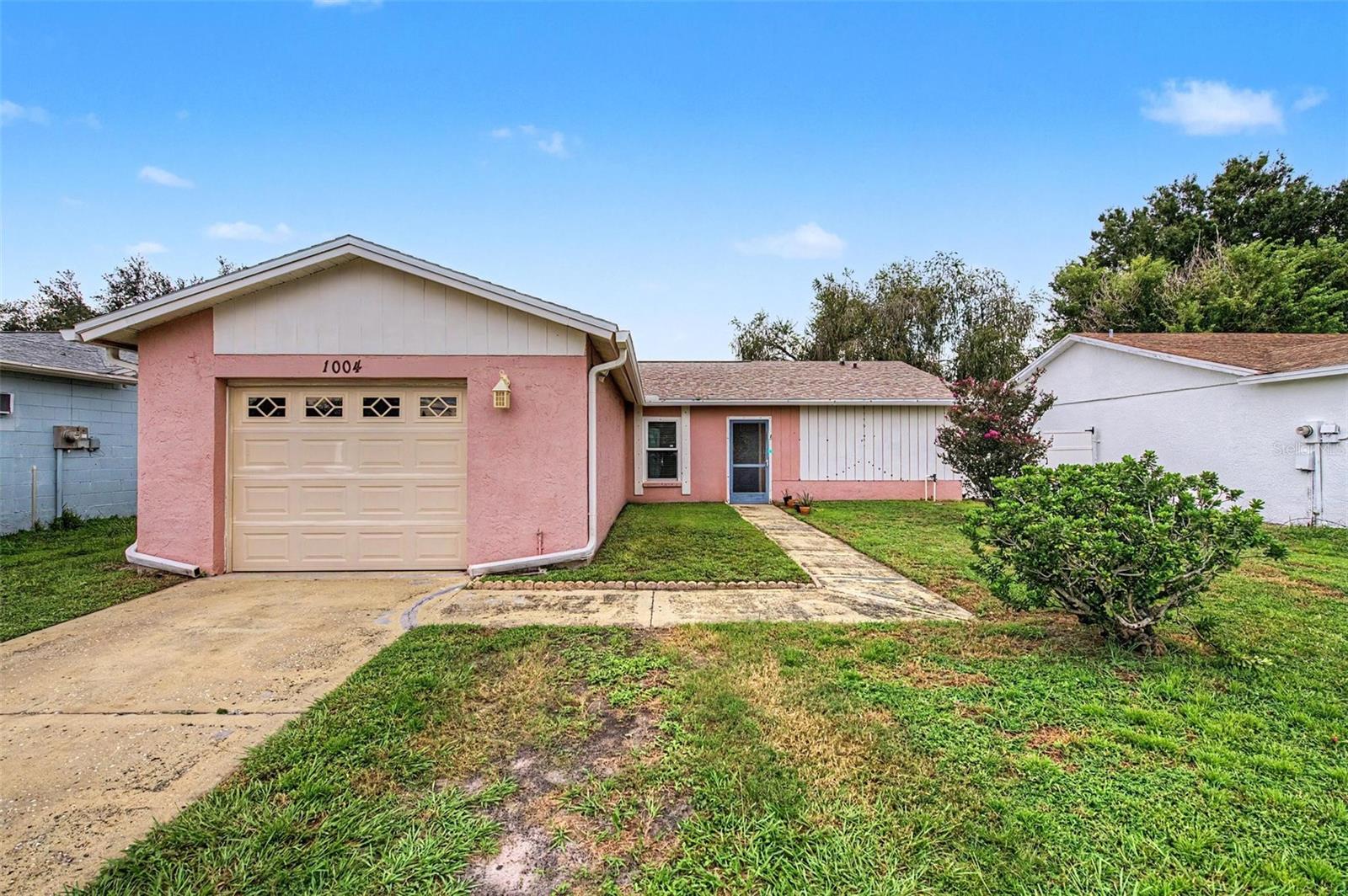 1004 Coolwood Place — photo