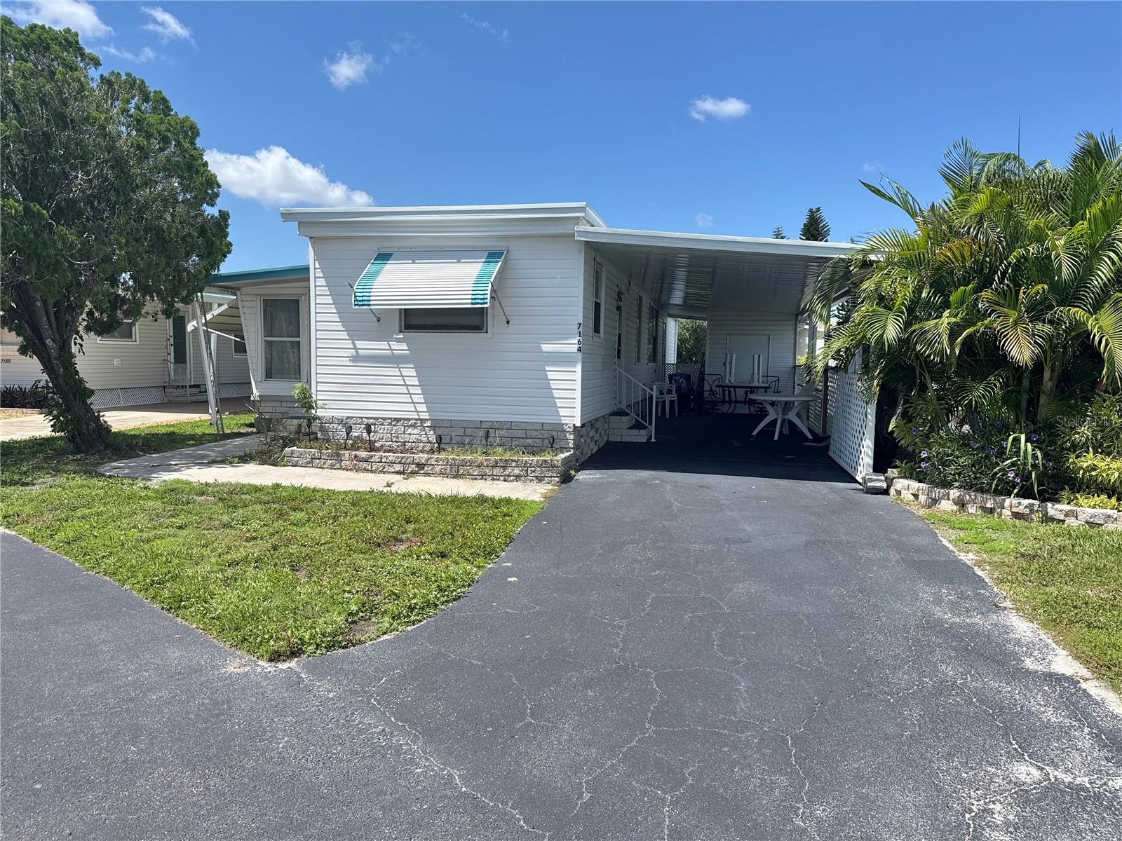 7164 Mount Georgetown Drive NE 553 — photo