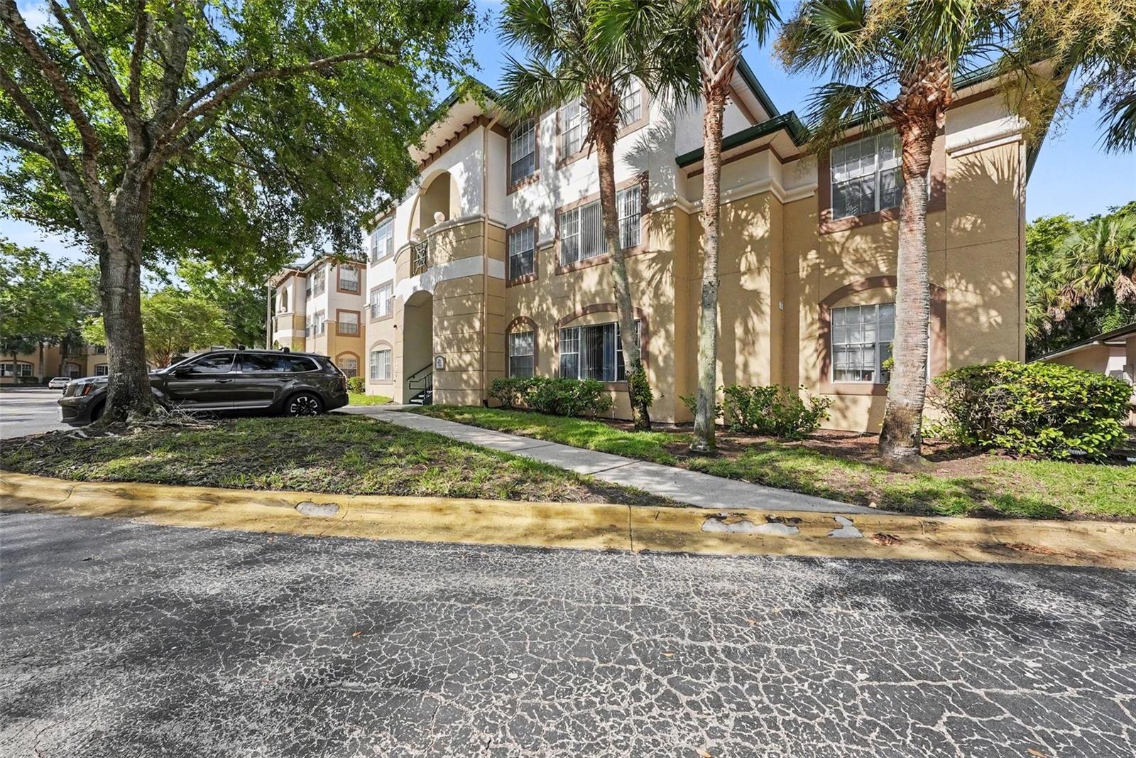 17108 Carrington Park Dr 722 — photo