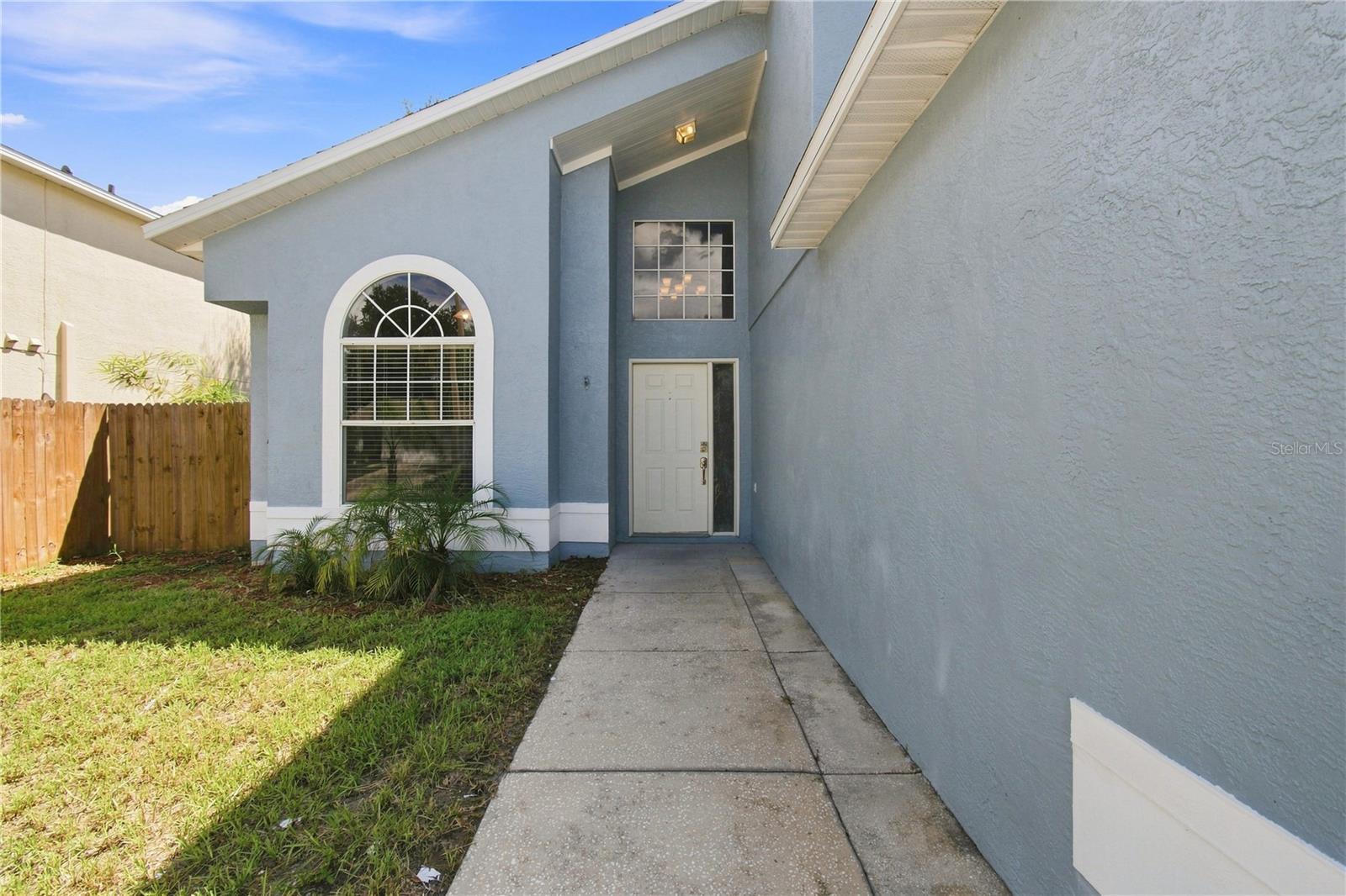 Home in RIVERVIEW, FL 33579 — photo 2