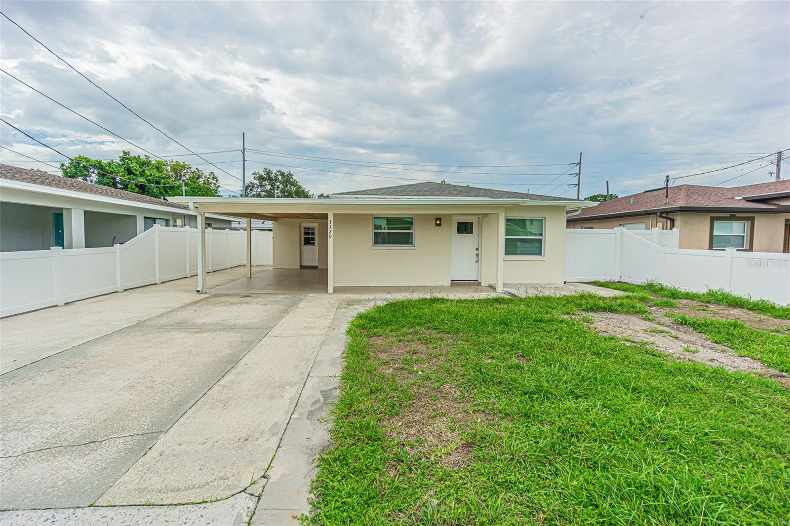 3320 W Leroy Street — photo