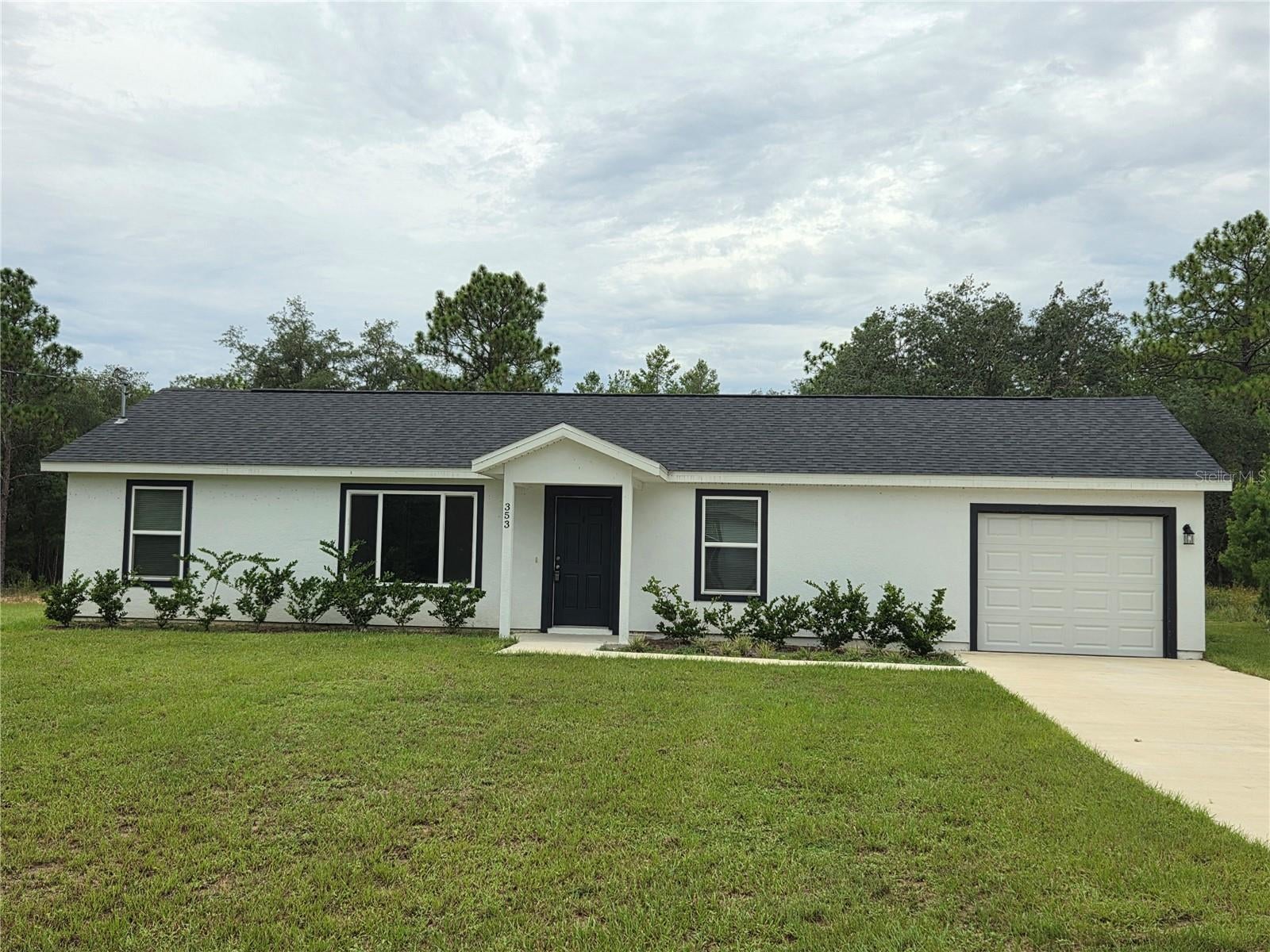 353 Fisher Way — photo