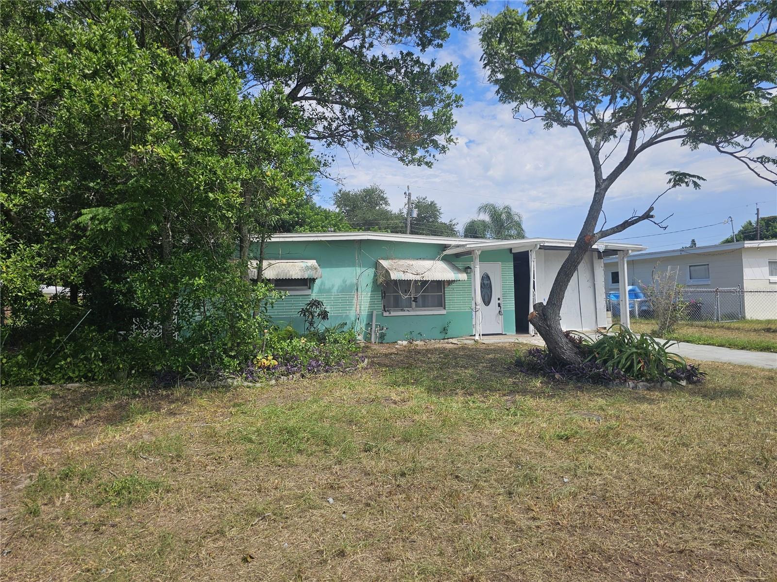 4200 Fairford Drive — photo