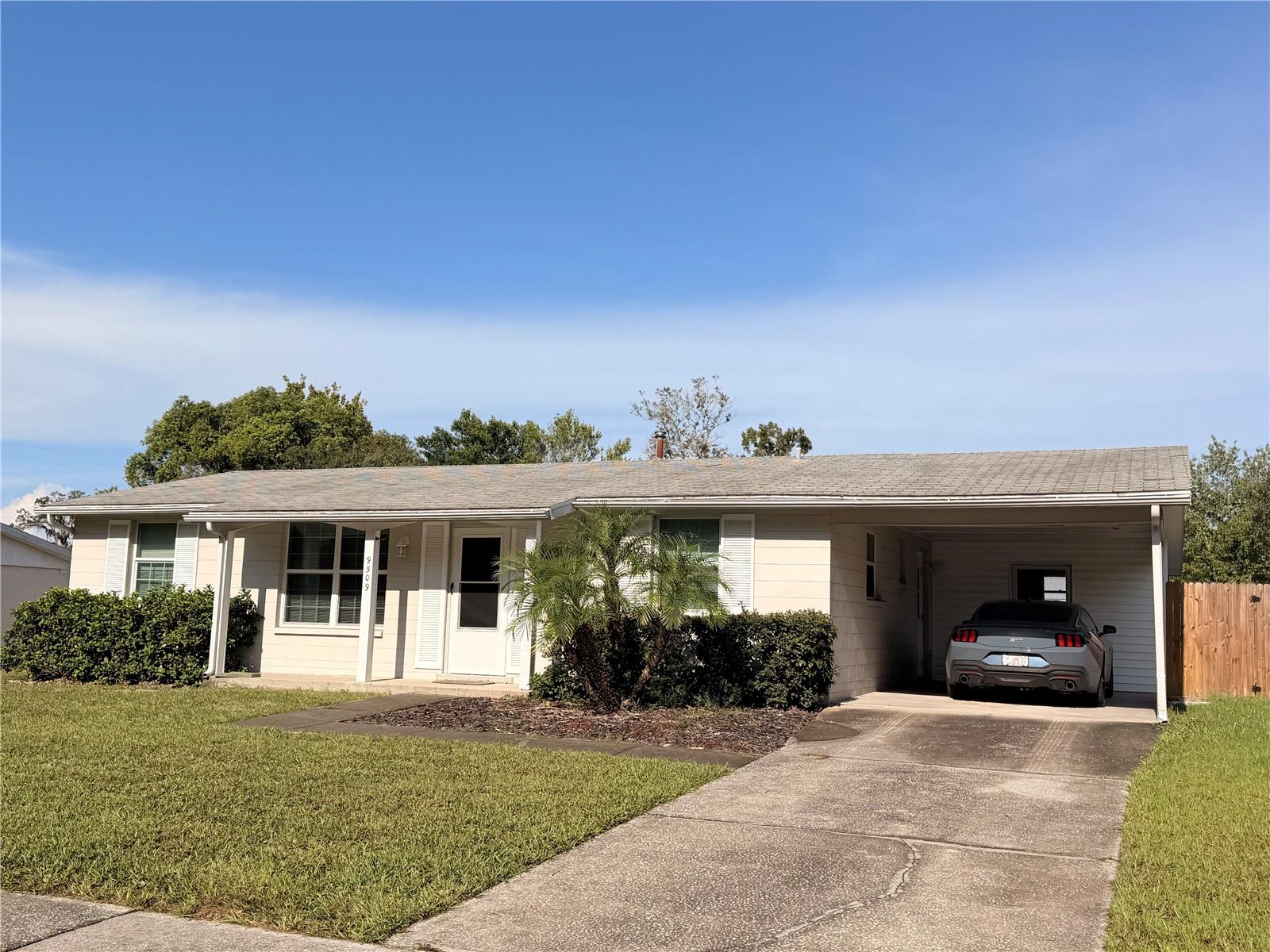 9509 Miracle Drive — photo