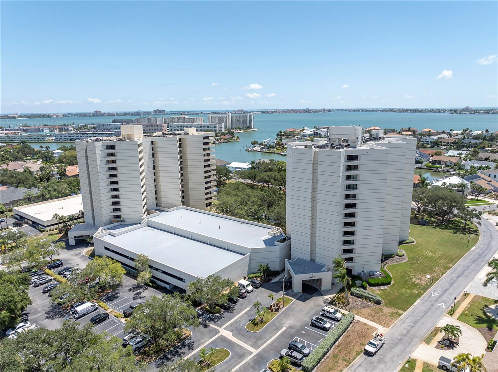 5950 Pelican Bay Plaza S 601 — photo