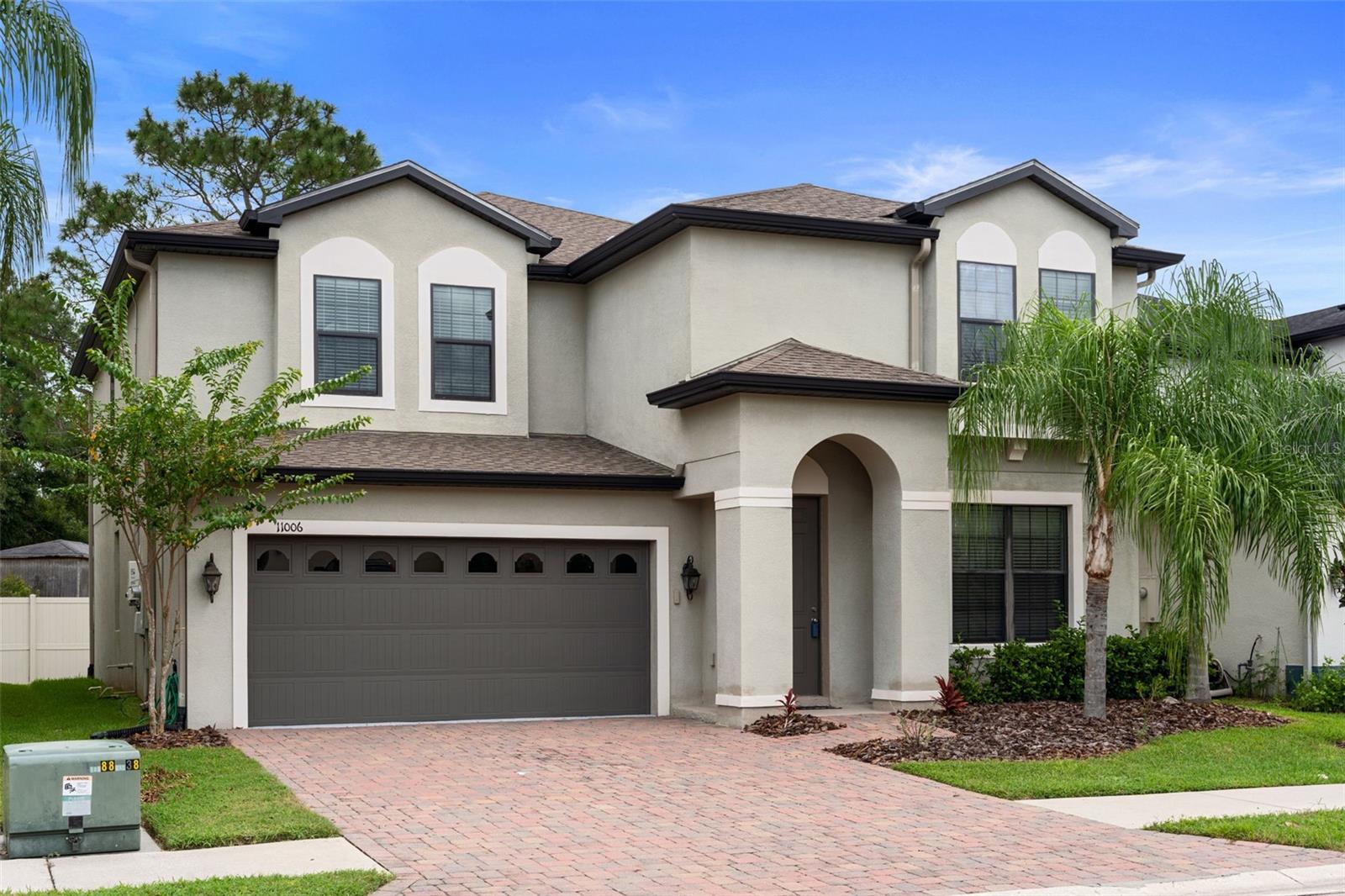 11006 Tahiti Isle Lane — photo
