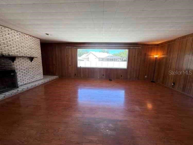 Home in MULBERRY, FL 33860 — photo 2