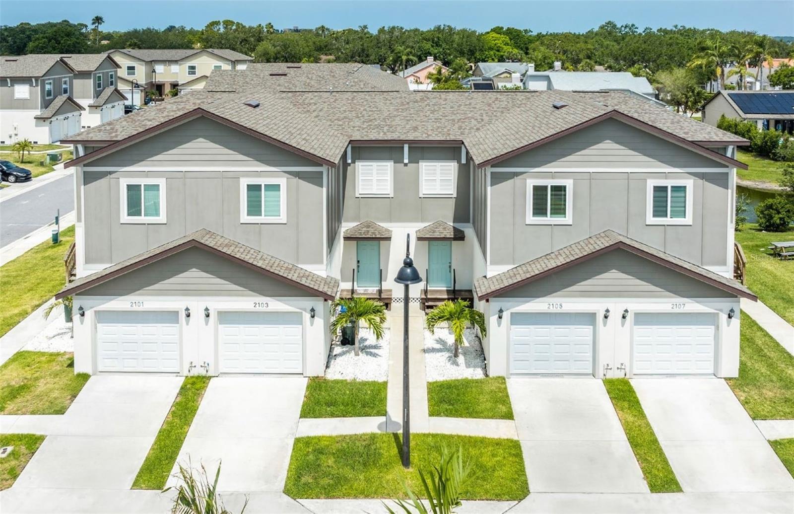 2101 Sebring Place — photo