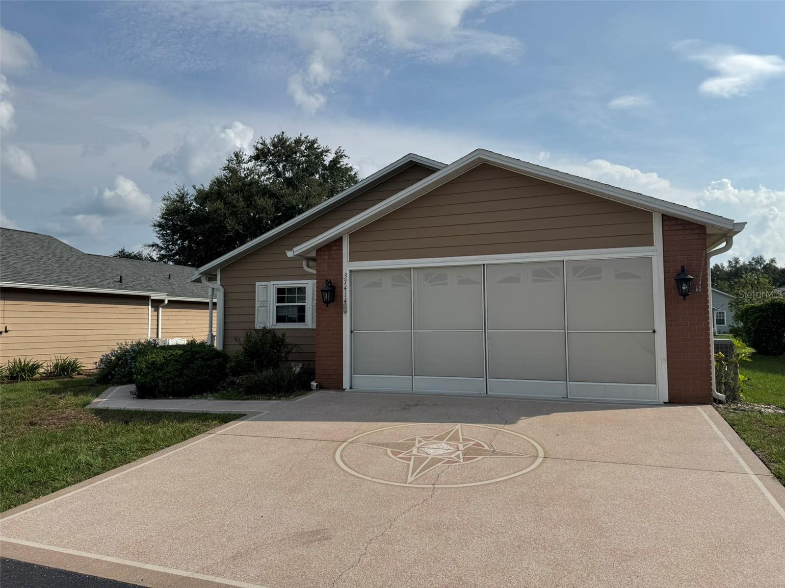 37414 Castleberry Drive — photo