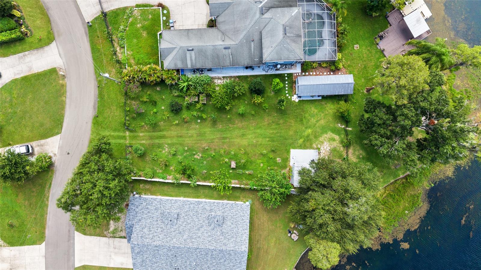 15916 Willowdale Road — photo