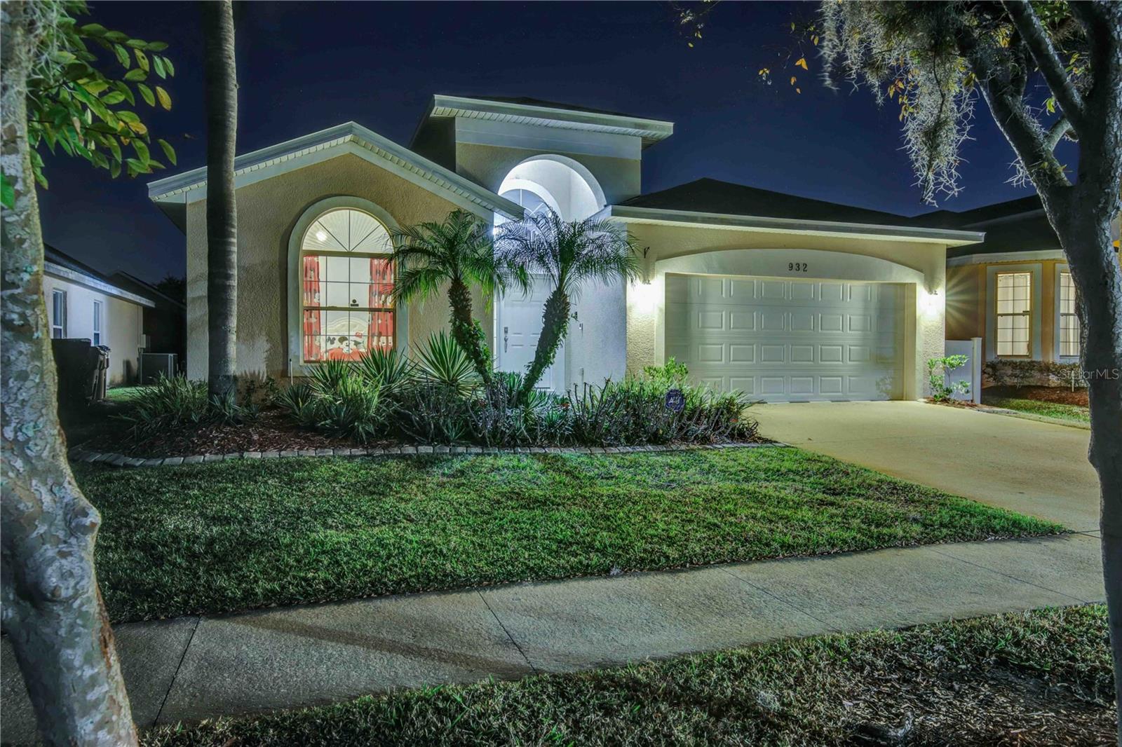 932 Emerald Green Court — photo