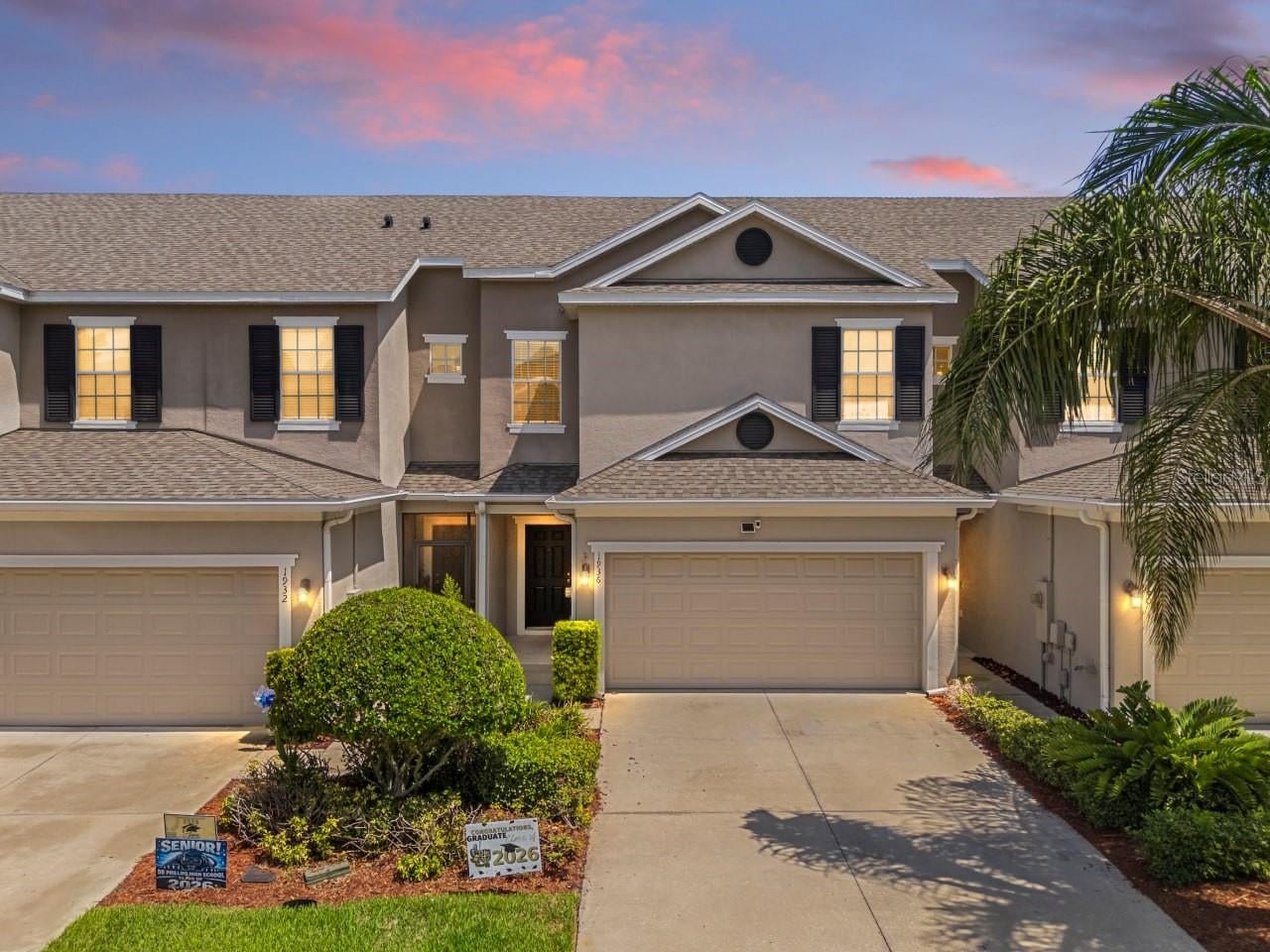 1936 Compass Flower Way — photo