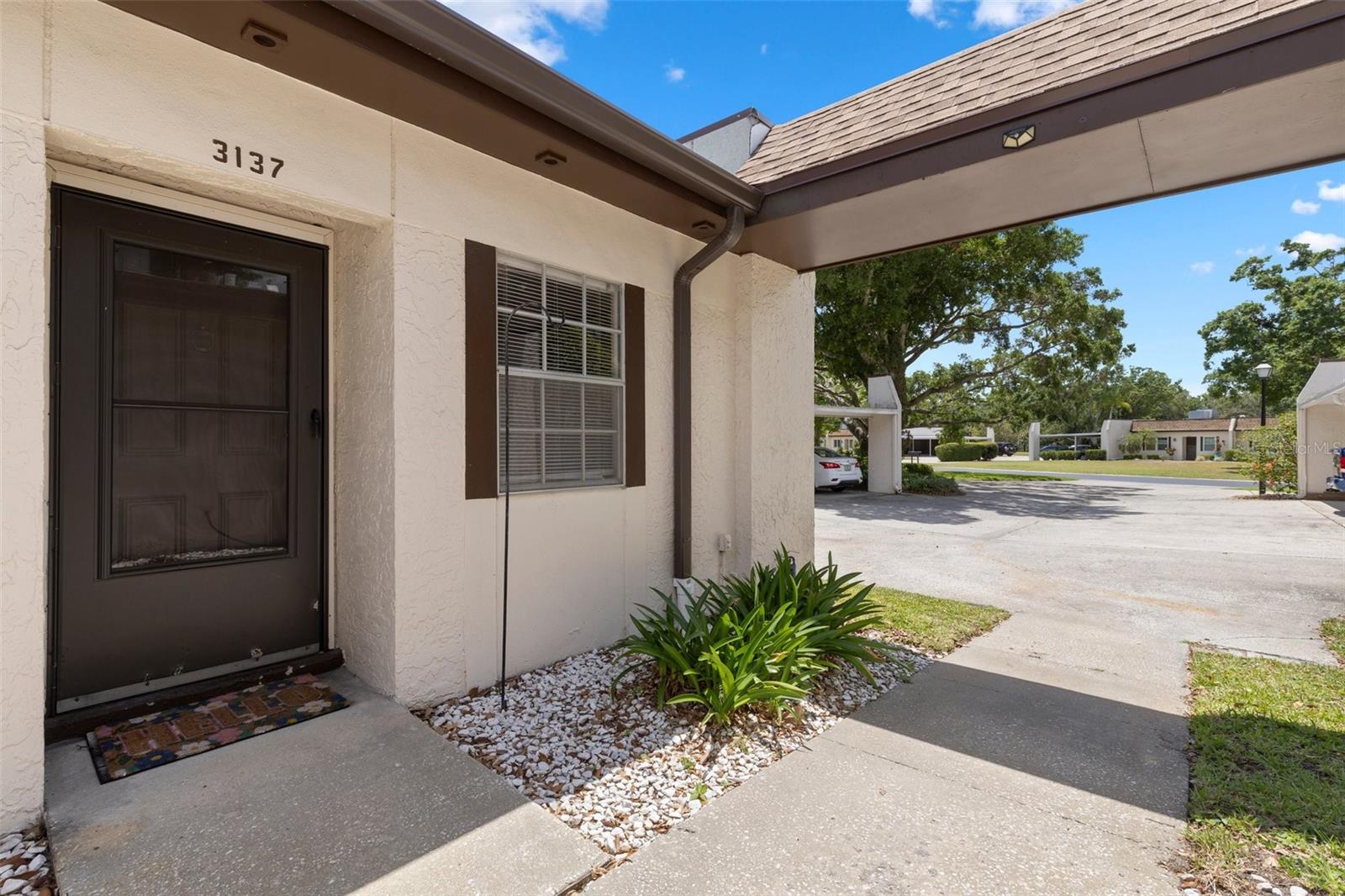 3137 Mission Grove Drive — photo