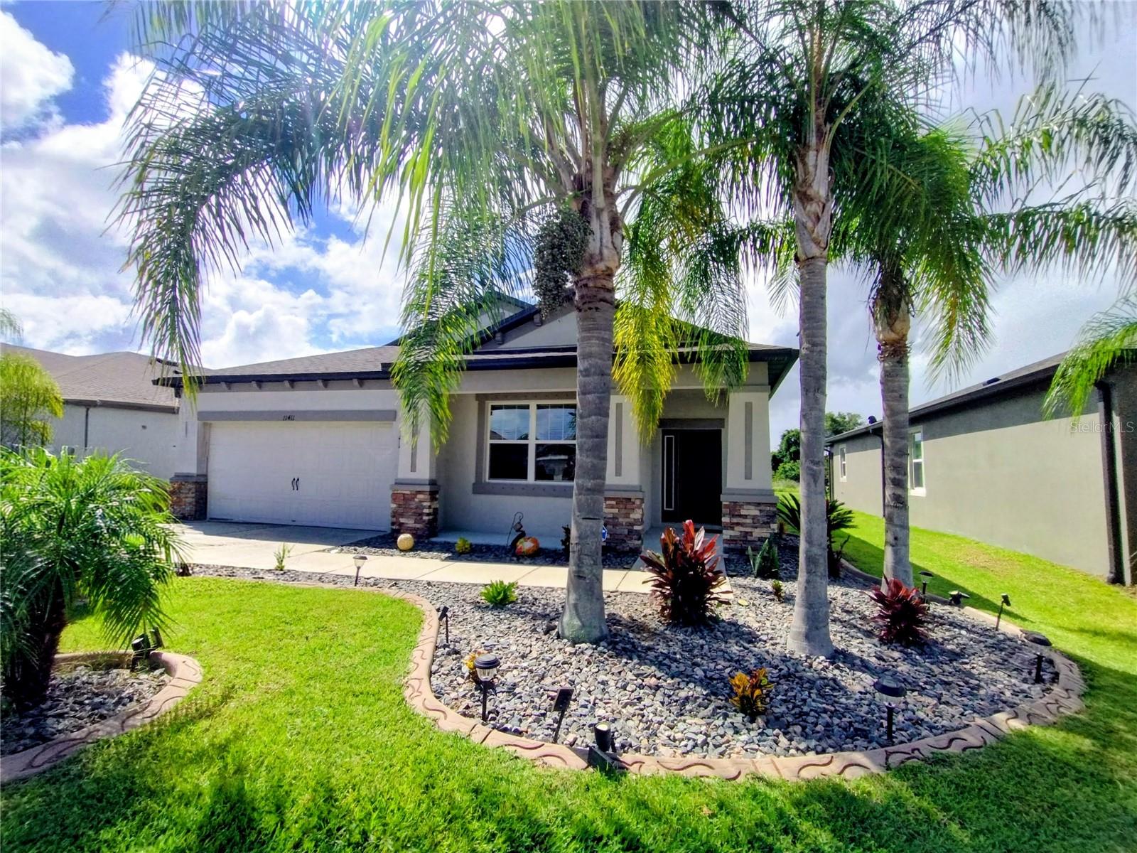 11411 Acacia Grove Lane — photo