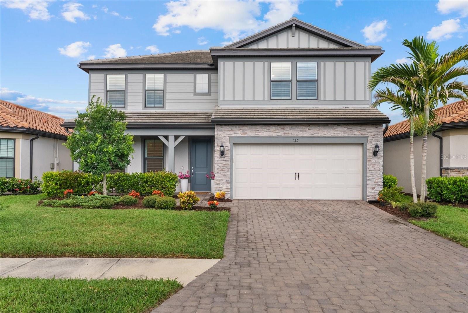 725 Gadwall Court — photo