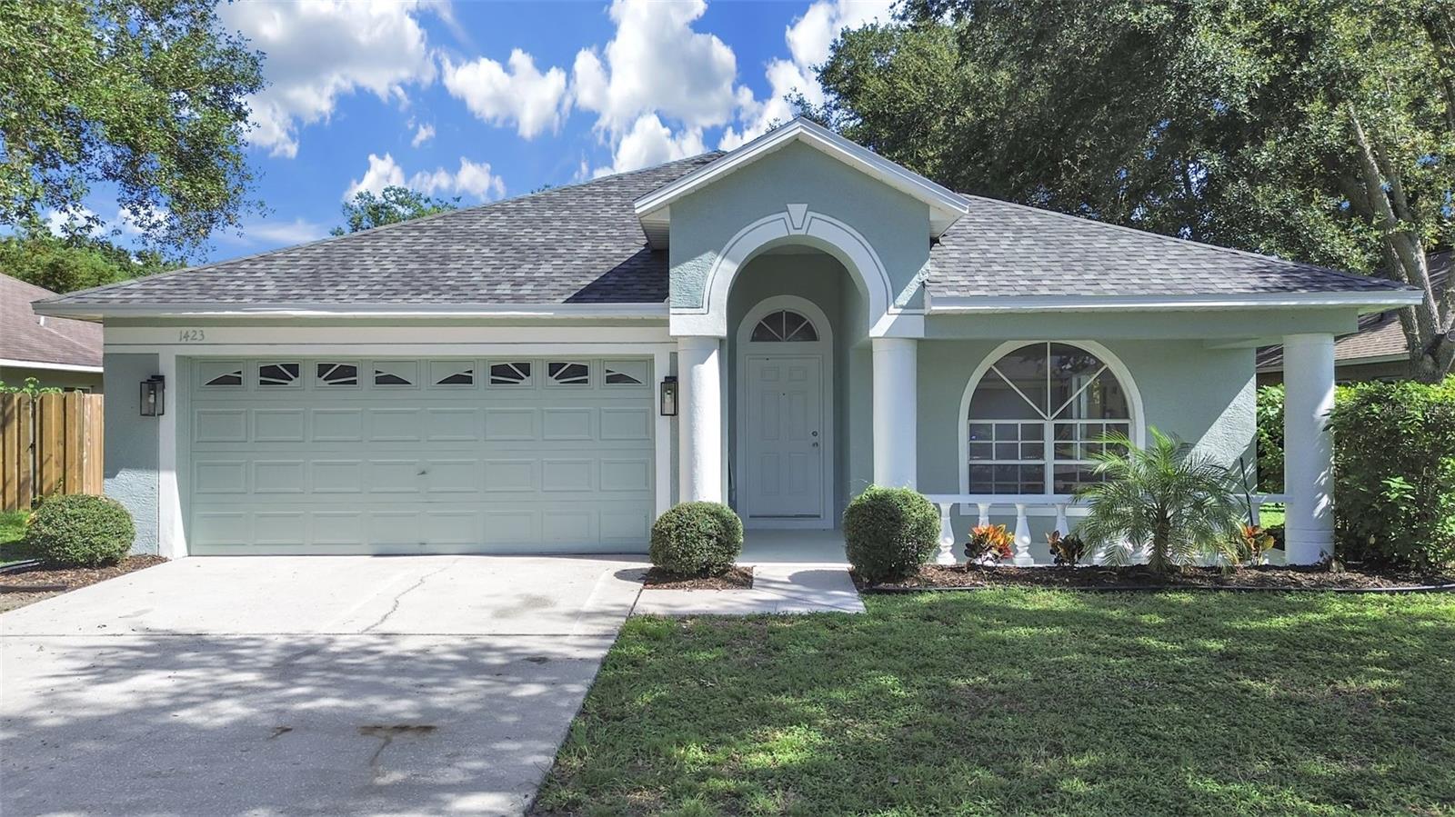 1423 Lake Shore Ranch Drive — photo