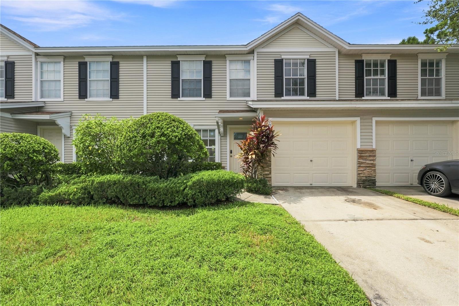 13158 Thoroughbred Loop — photo