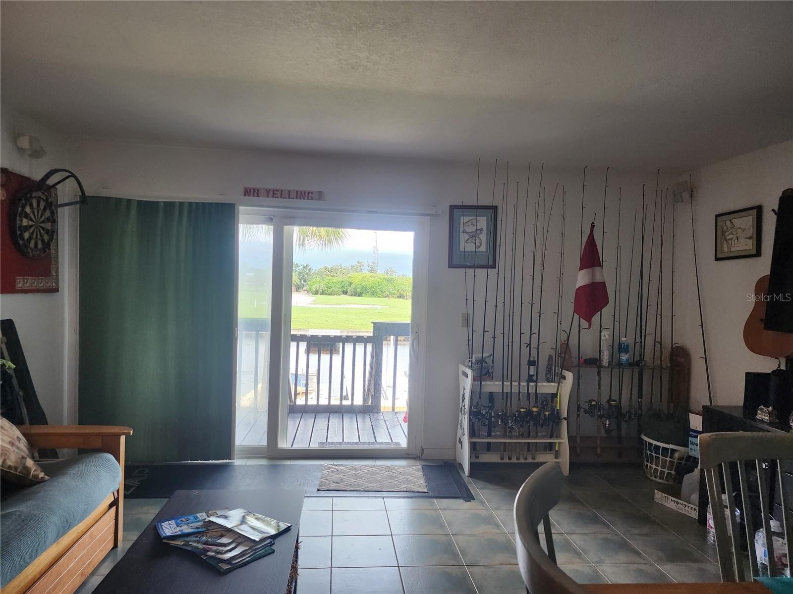 Home in TARPON SPRINGS, FL 34689 — photo 2