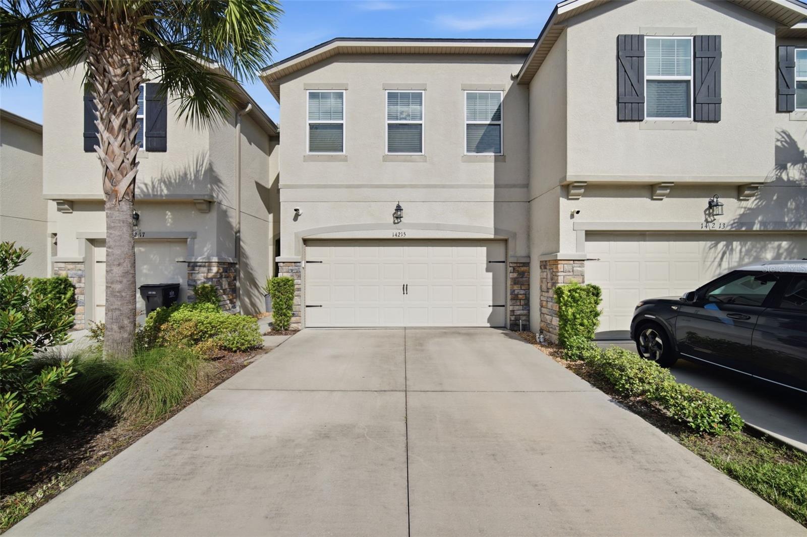 14215 Pondhawk Lane — photo