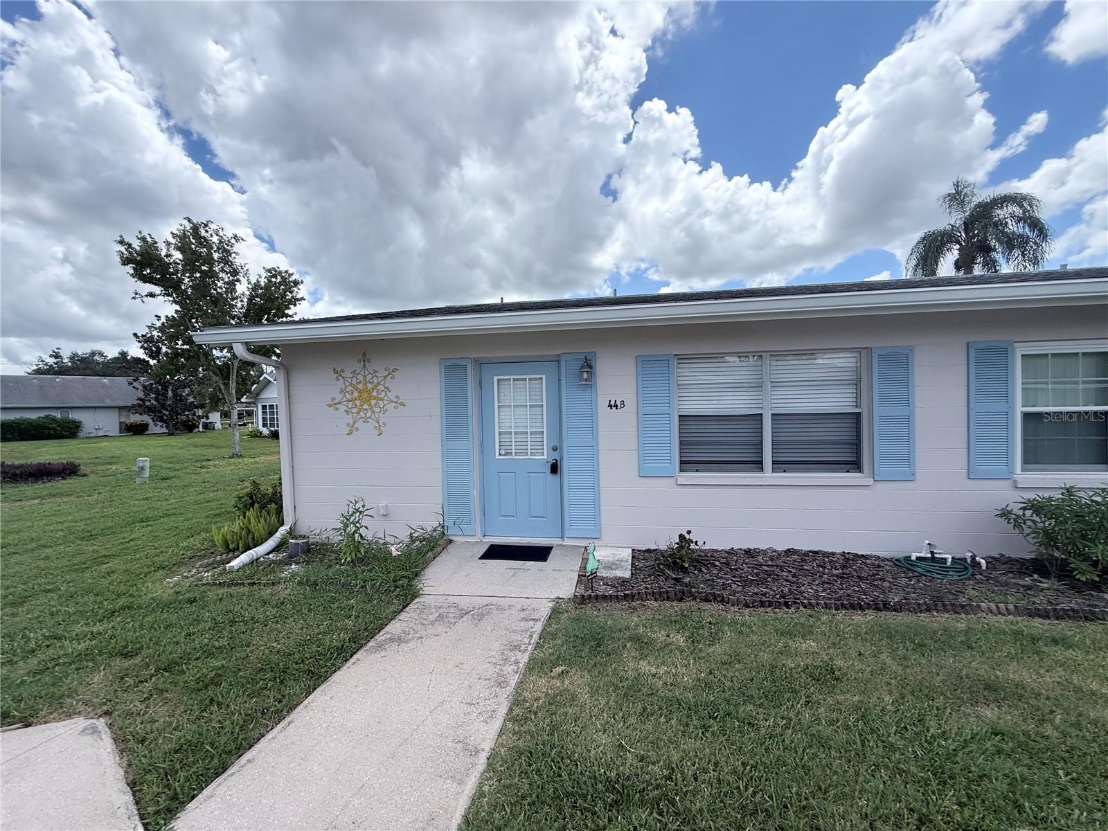 402 Dorchester Place 44 — photo