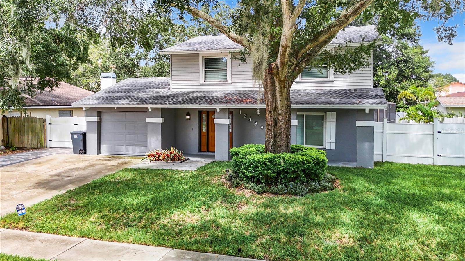 12438 Cardiff Drive — photo