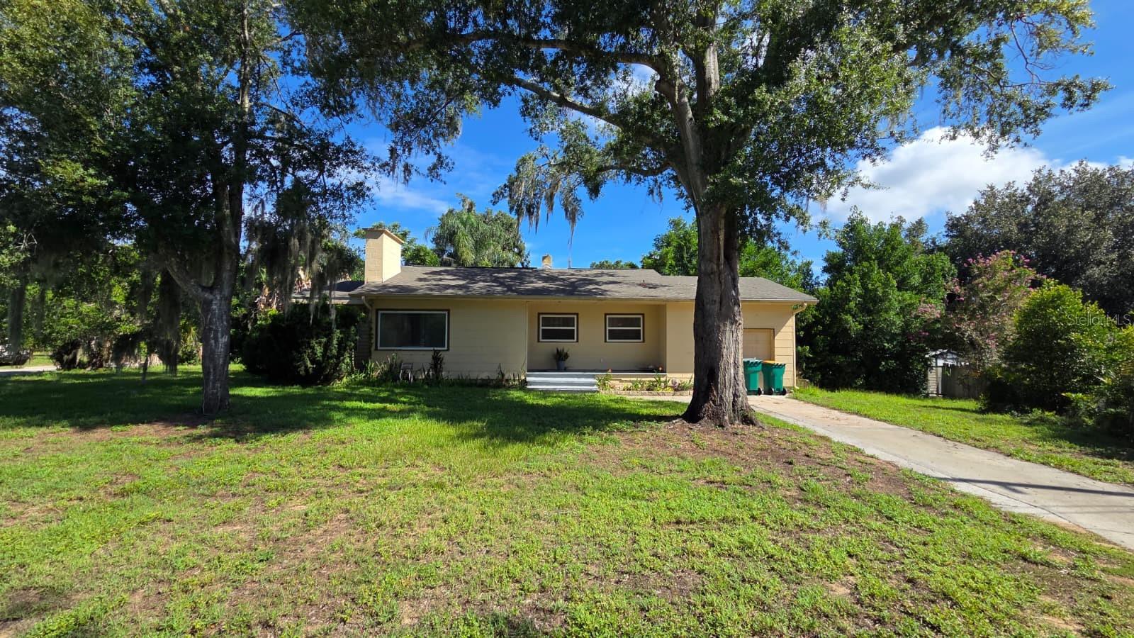 1301 Scenic Avenue — photo