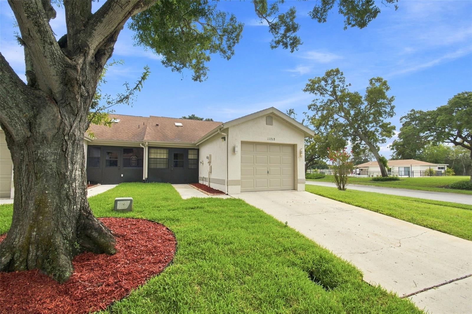 11712 Spring Tree Lane — photo