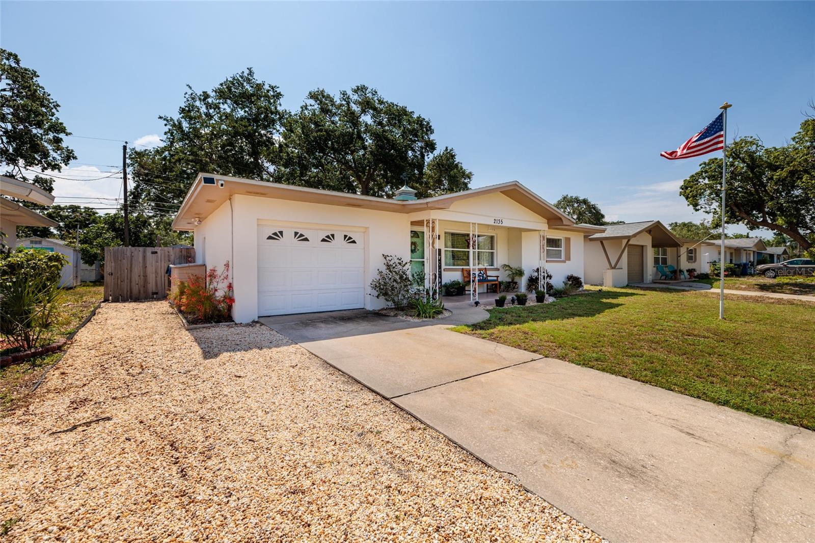 2135 Pocahontas Drive — photo