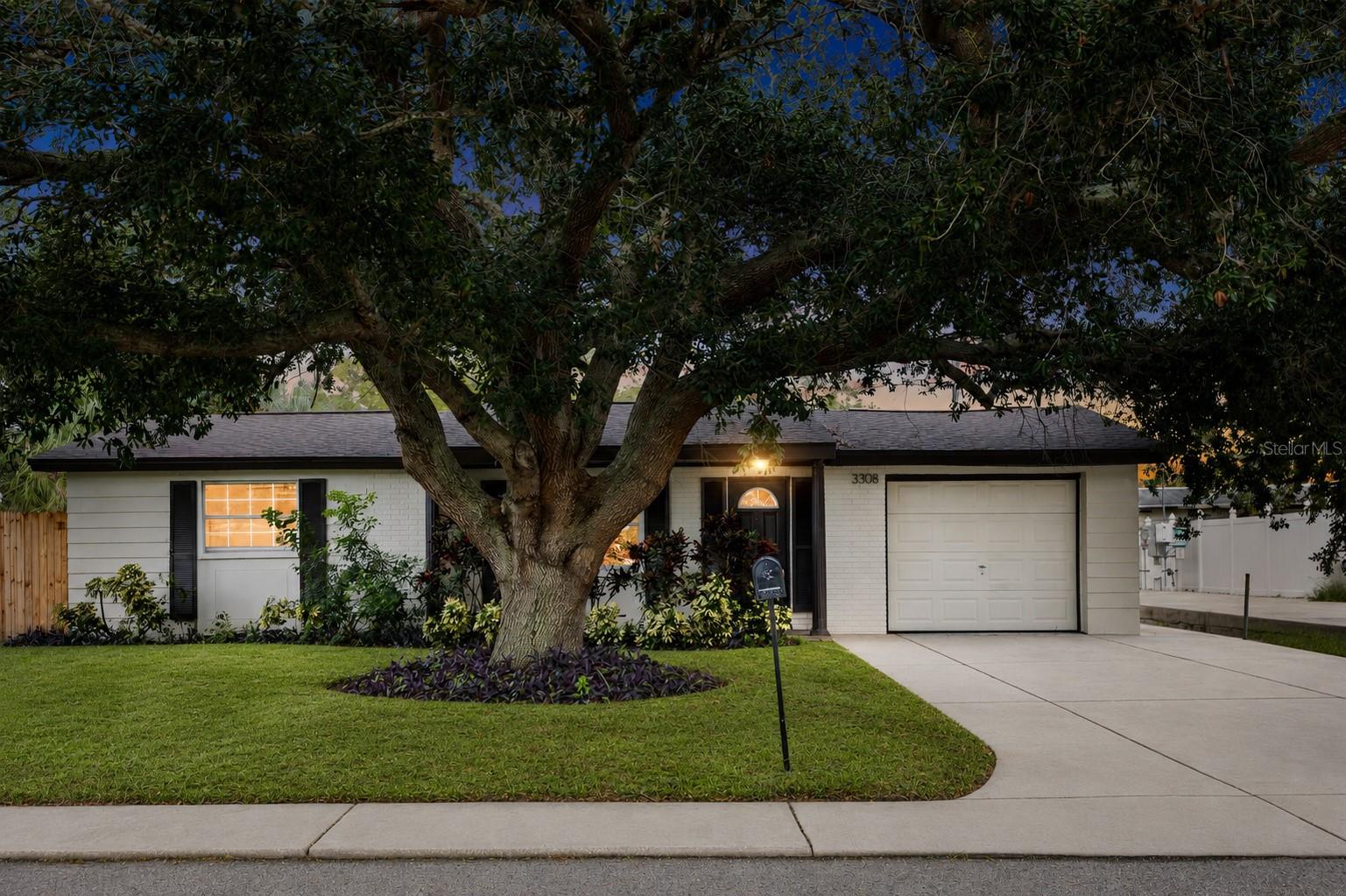 3308 Bainbridge Drive — photo