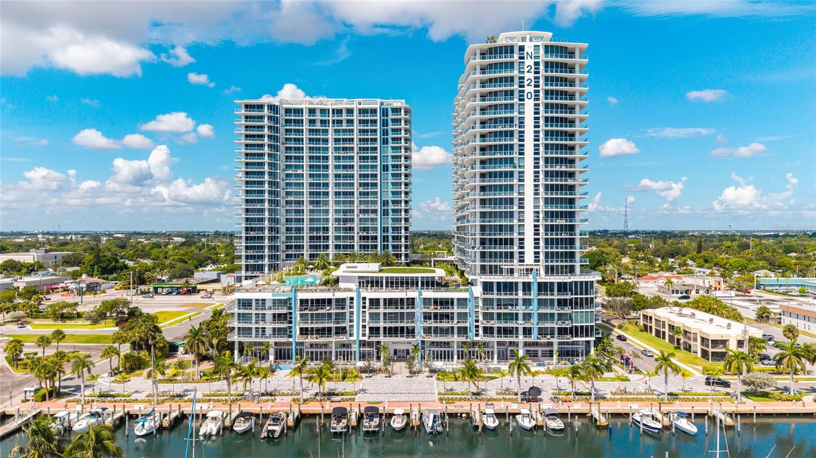 220 Lake Shore Drive 704 — photo