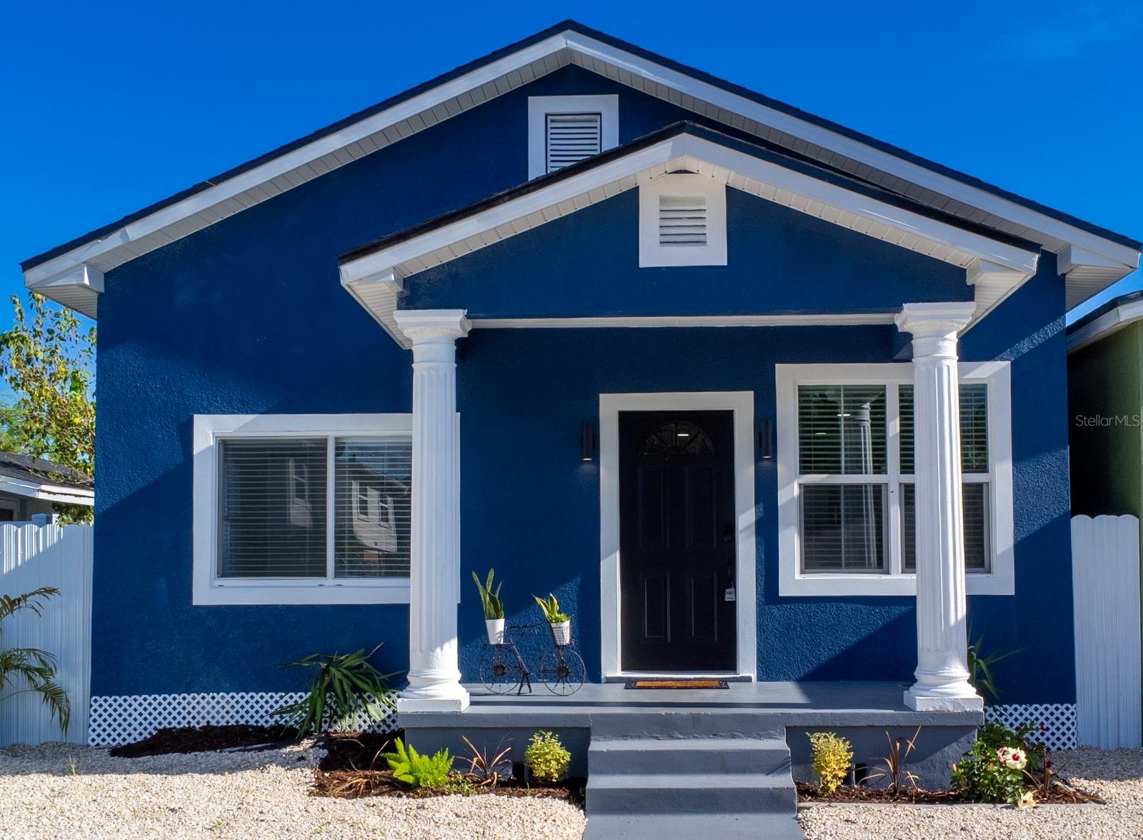 2603 W Saint Conrad Street — photo
