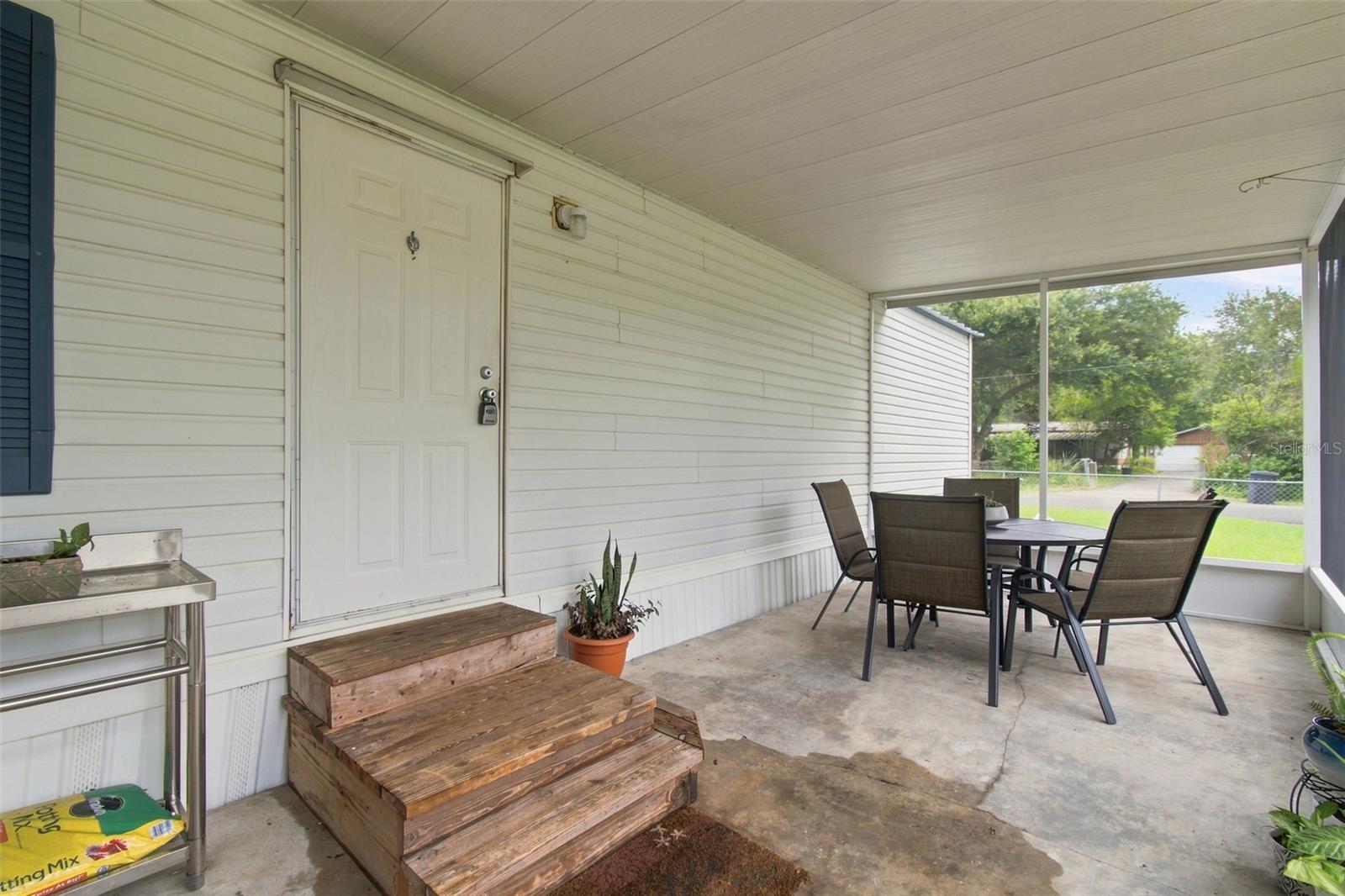 8823 E MILLPOINT ROAD, RIVERVIEW, FL 33578 — photo 3