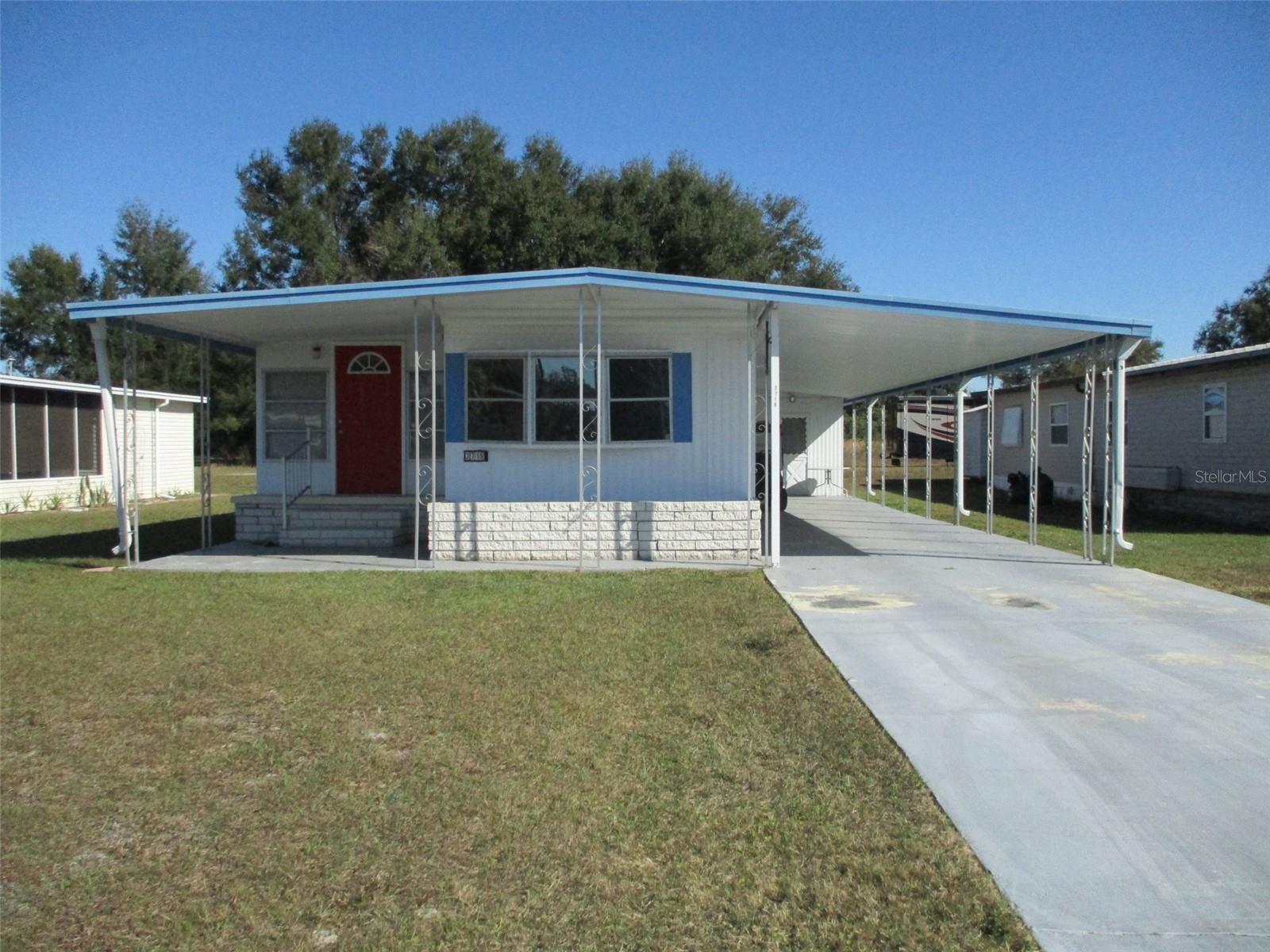 3718 Castle Drive — photo
