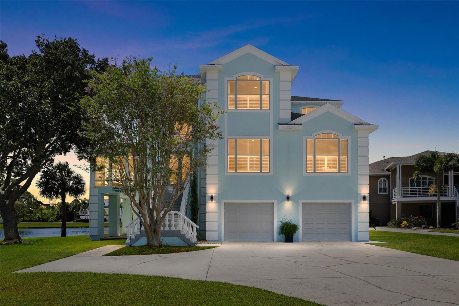 2106 Pelican Court — photo
