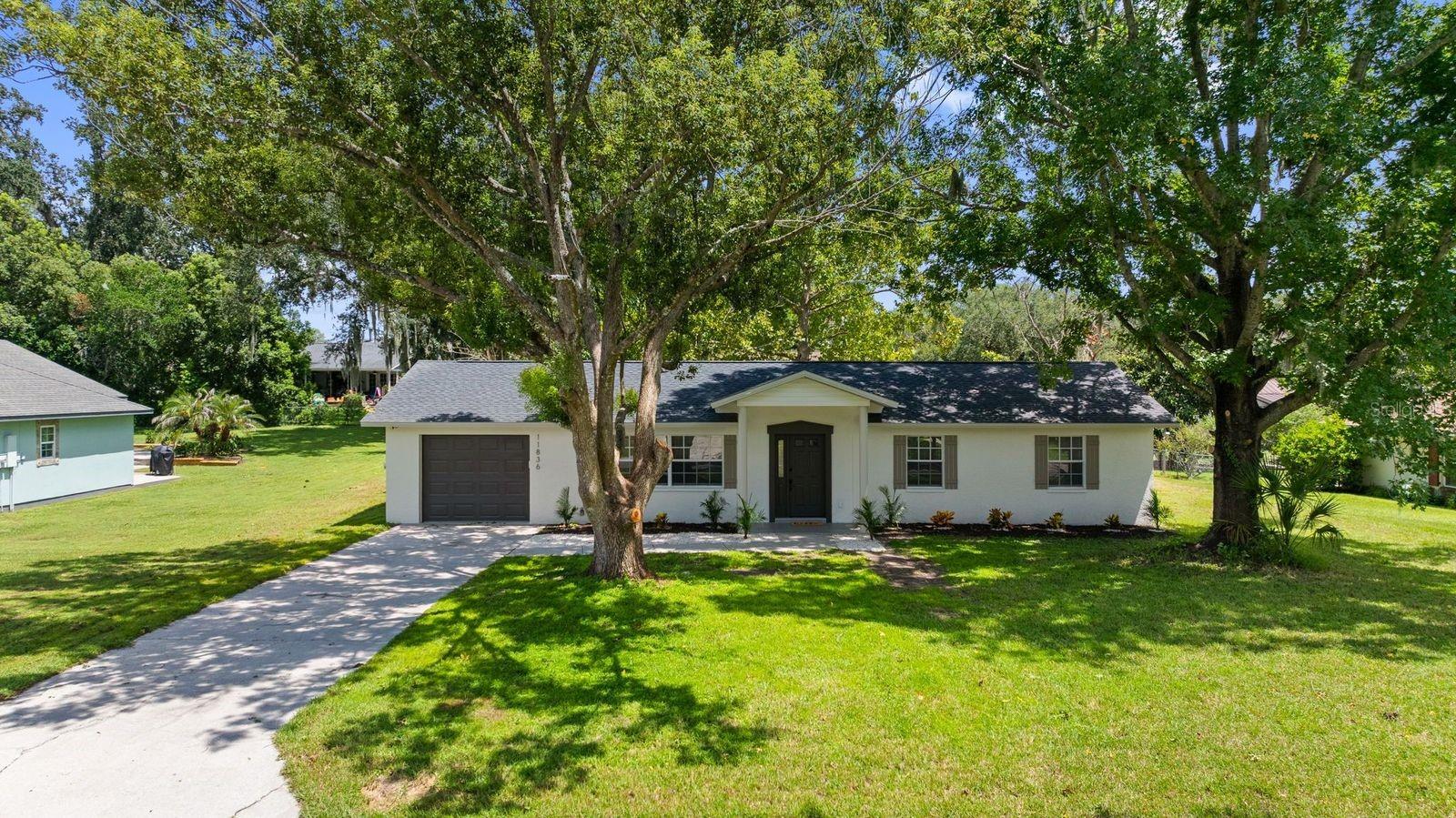 11836 Orange Street — photo