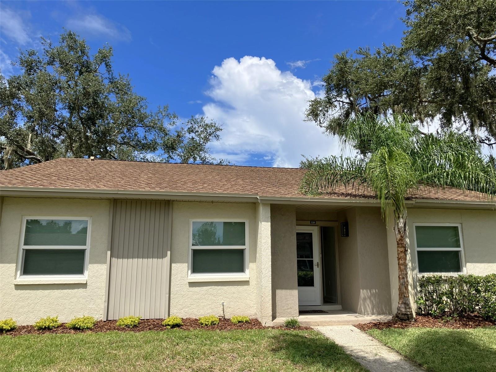 110 Evelyn Court — photo