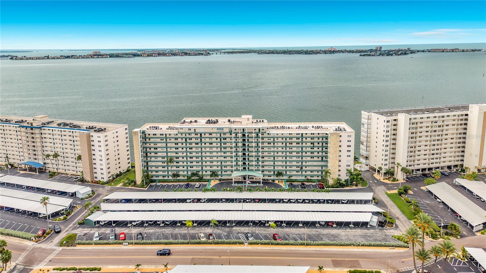 6020 Shore Boulevard S 211 — photo