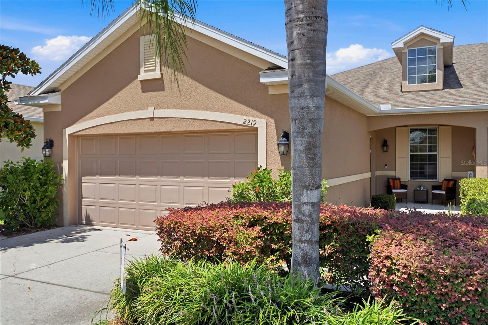 2219 Parrot Fish Dr — photo