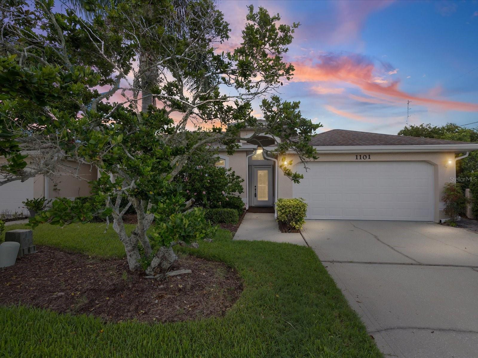 1101 Haley Lane — photo