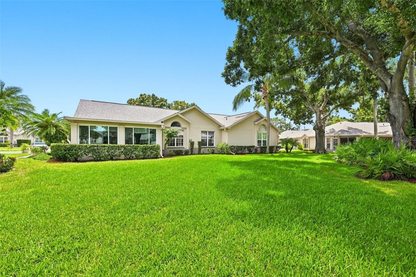 1131 Golfview Woods Drive — photo