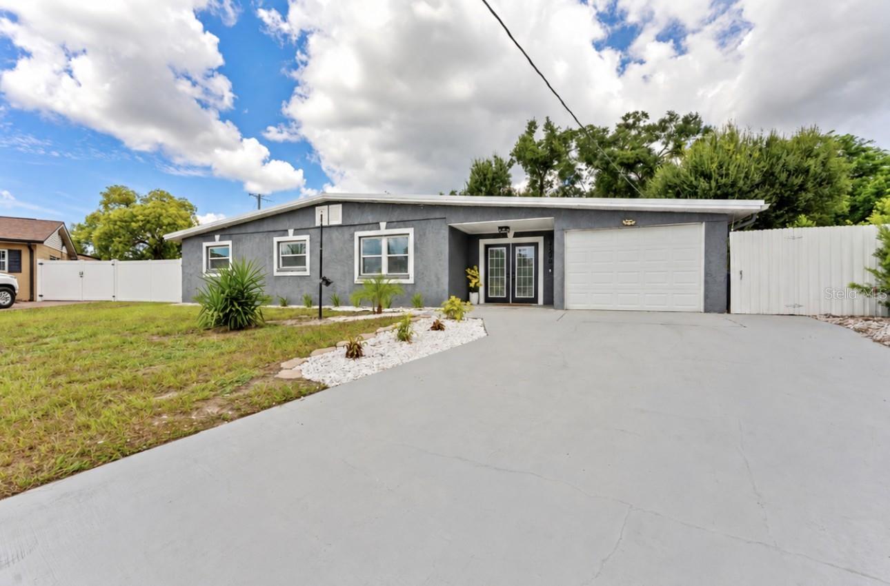 5208 Ansley Circle — photo
