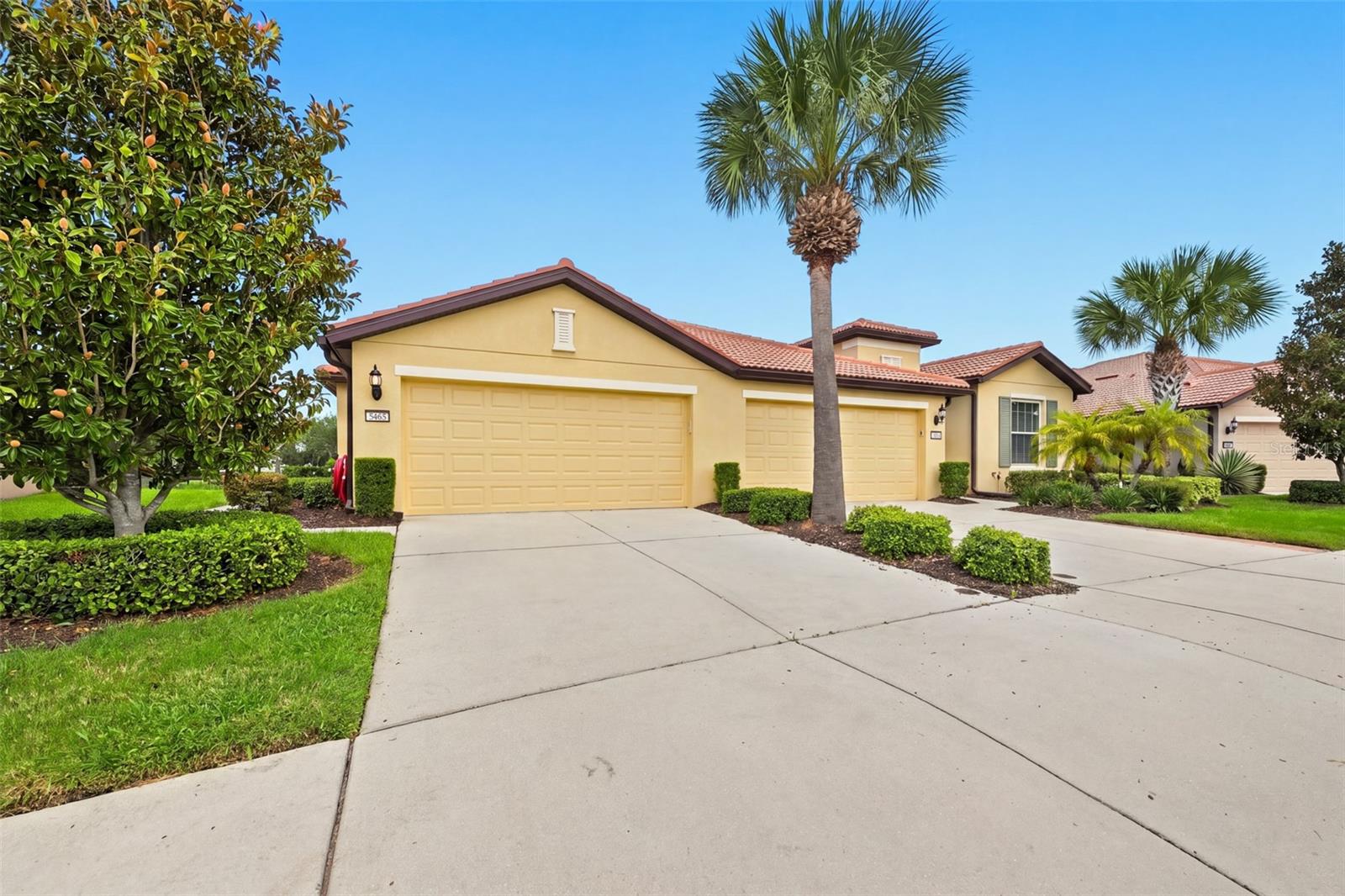 5465 Sunset Falls Drive — photo